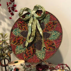 Glitter Drenched Christmas Bow Decoration - 16" - Gold And Green 7 Glitter Drenched Christmas Bow Decoration - 16" - Gold And Green -Northlight Christmas melrose 44356 cxpic 16188.1676901578