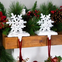 Northlight 12.5" Silver Snowflake Christmas Stocking Holder 10 Northlight 12.5" Silver Snowflake Christmas Stocking Holder -Northlight Christmas northlight dw94238 styled 02 37720.1715719615